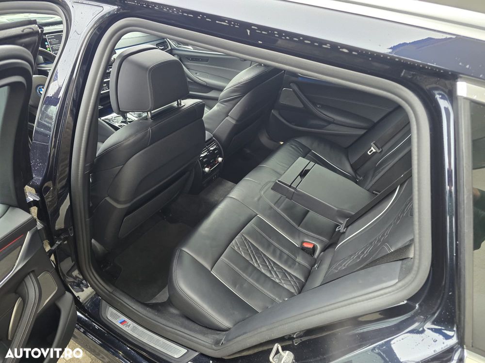BMW Seria 5 530e xDrive AT PHEV - 13