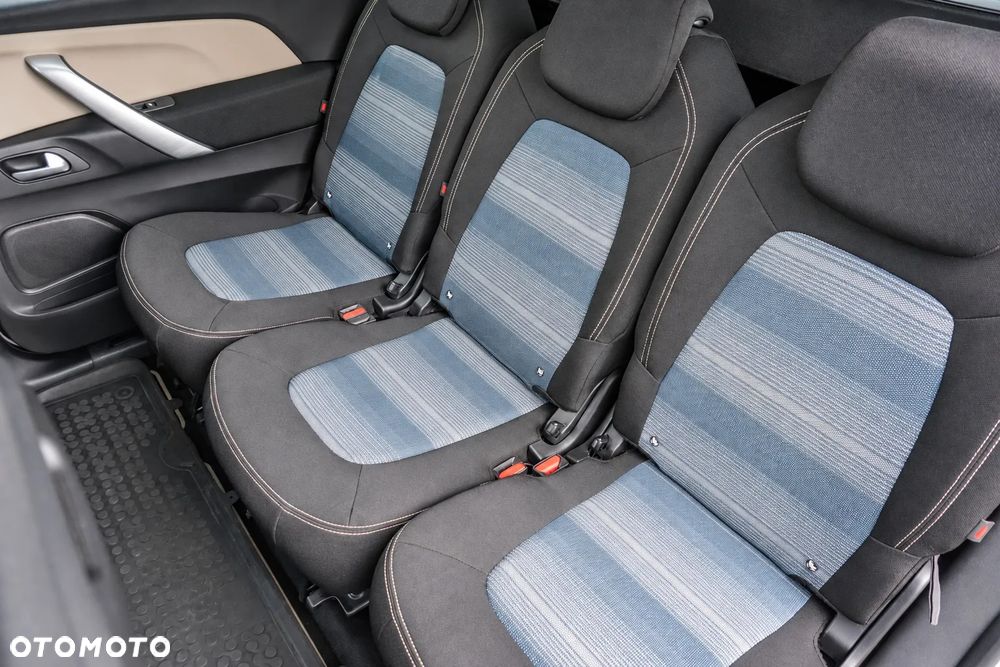 Citroën C4 SpaceTourer 1.2 PureTech Feel S&S - 25
