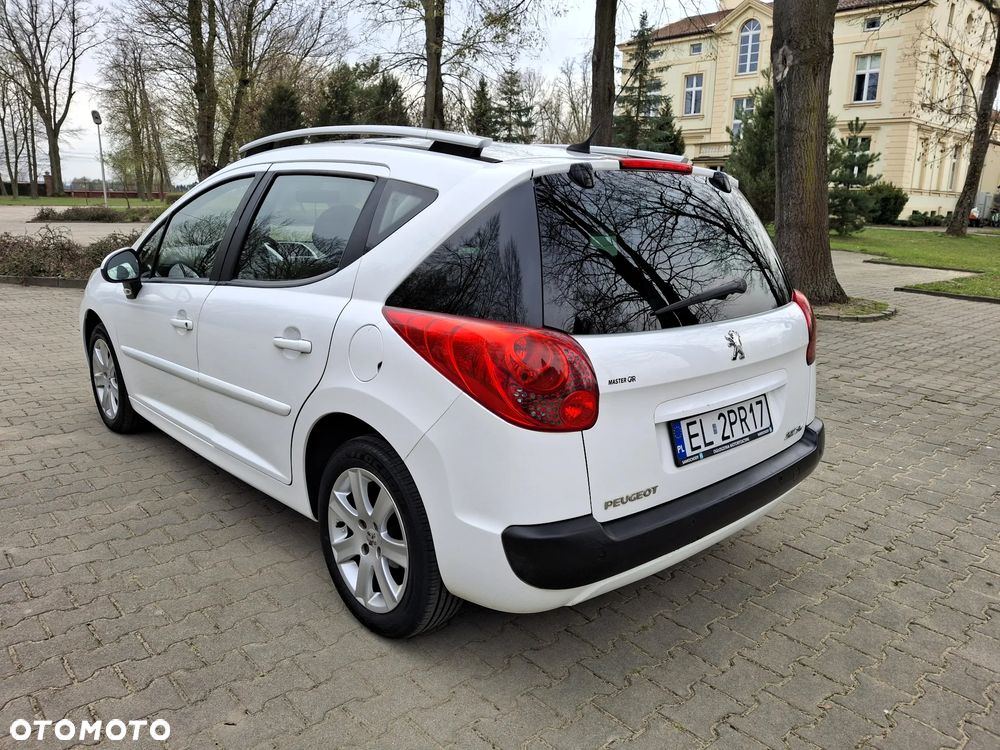 Peugeot 207 1.6 Premium - 4