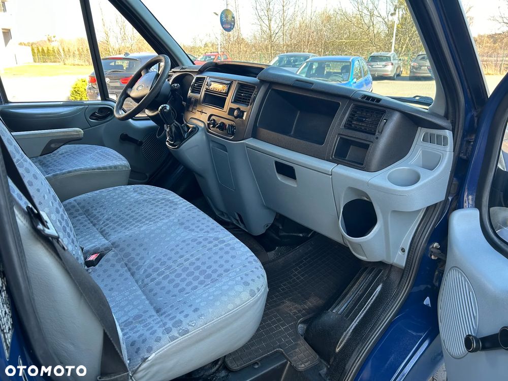 Ford Transit - 9
