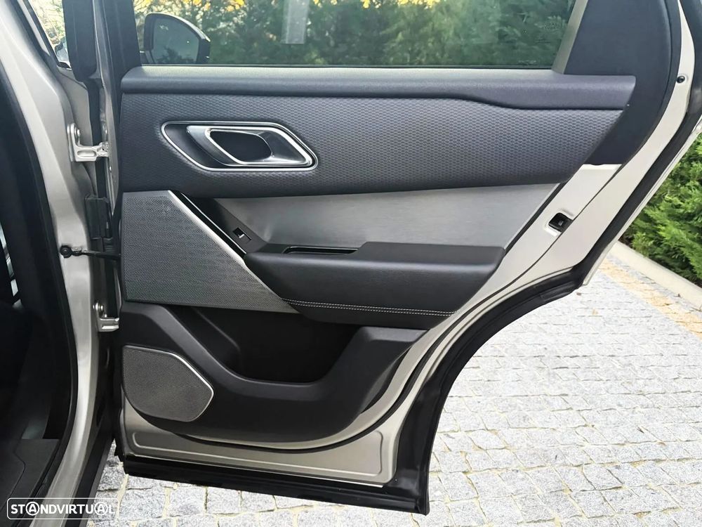 Land Rover Range Rover Velar 2.0 D R-Dynamic HSE - 27