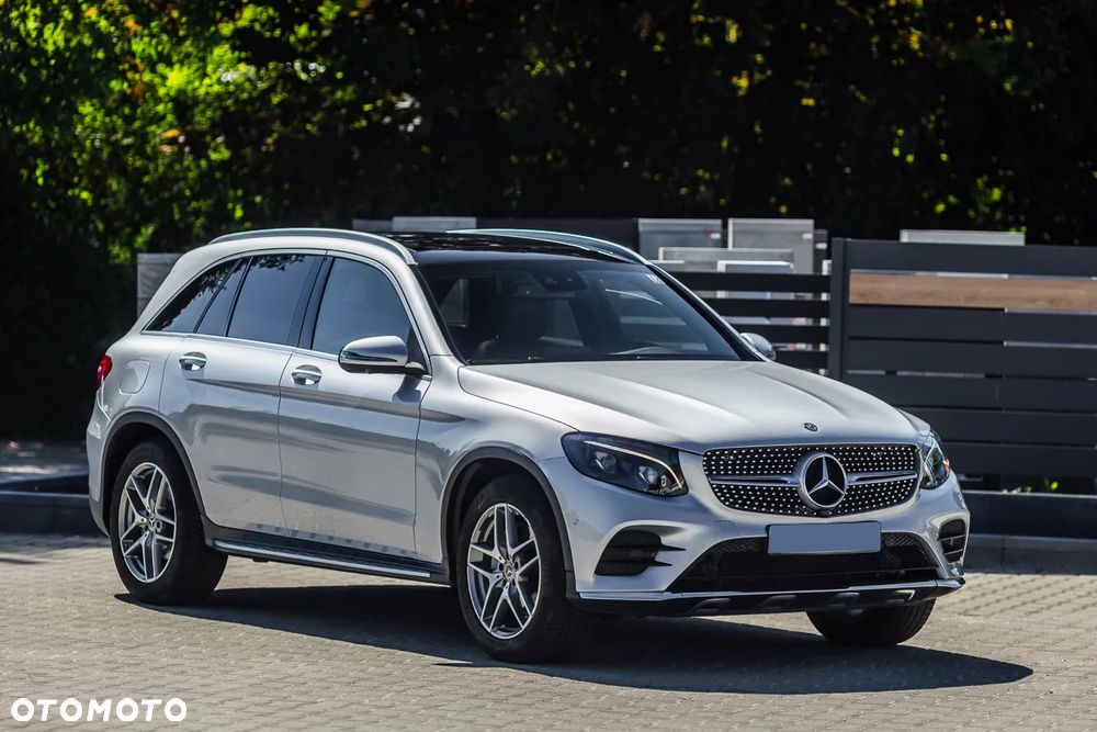 Mercedes-Benz GLC 250 d 4Matic 9G-TRONIC AMG Line - 3