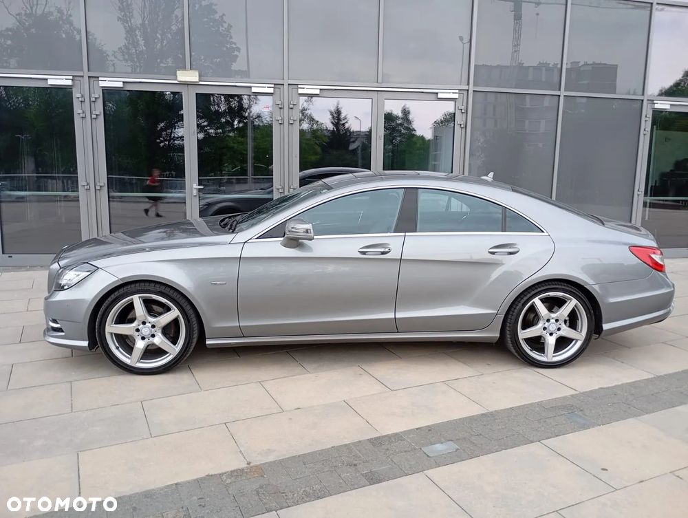 Mercedes-Benz CLS - 8