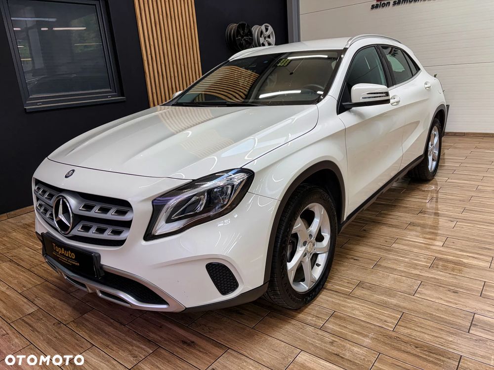 Mercedes-Benz GLA 200 7G-DCT Style - 13