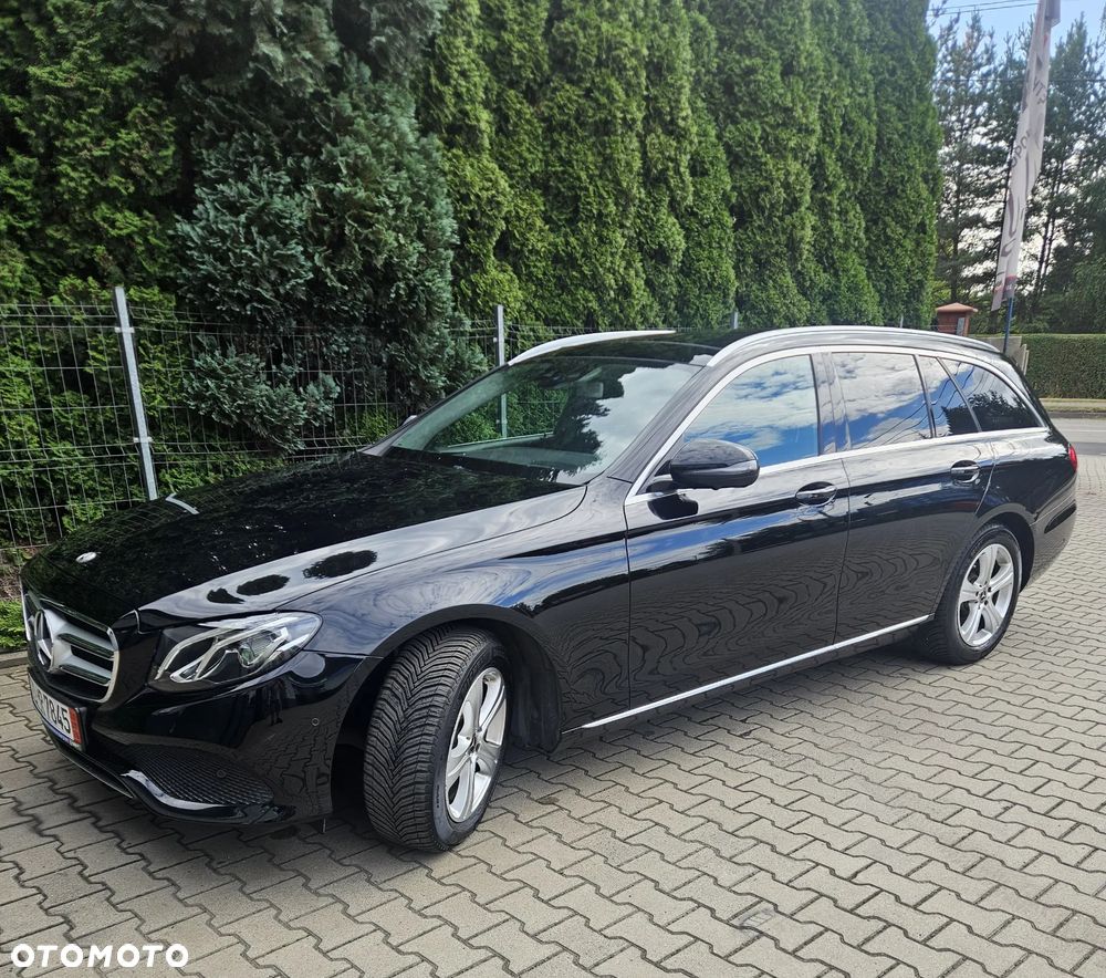 Mercedes-Benz Klasa E 200 4-Matic 9G-TRONIC - 4