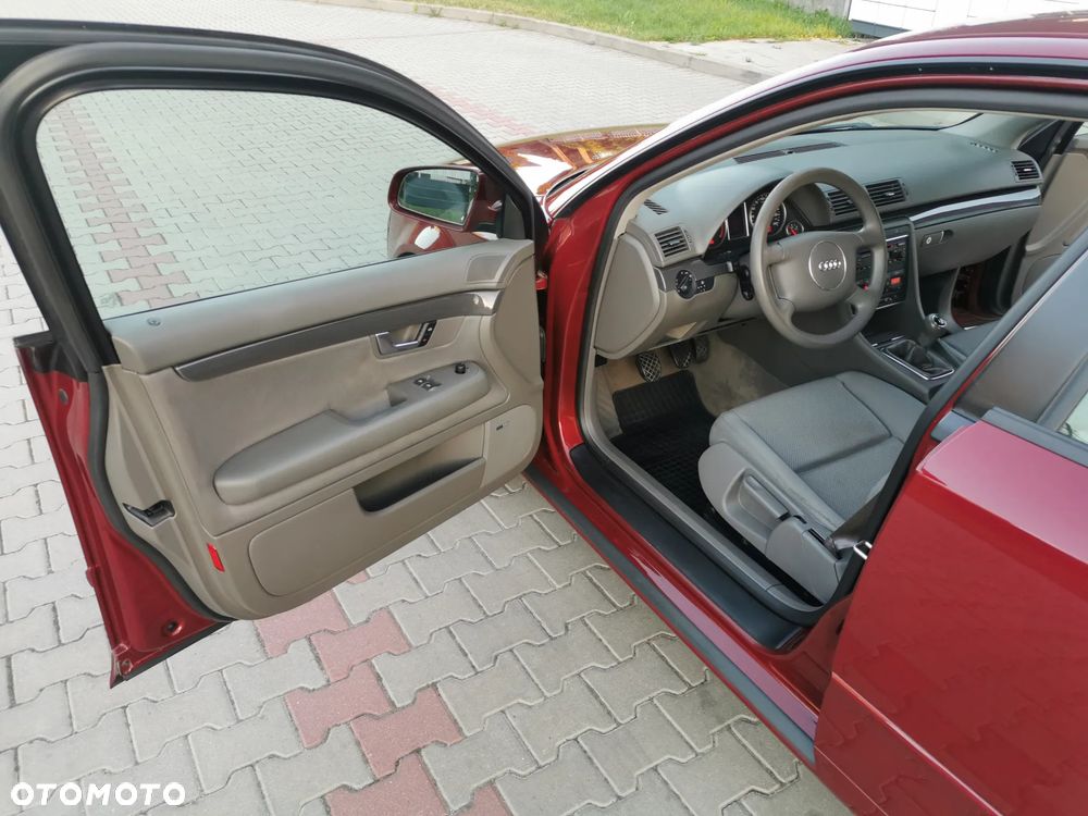 Audi A4 Limousine 2 - 29