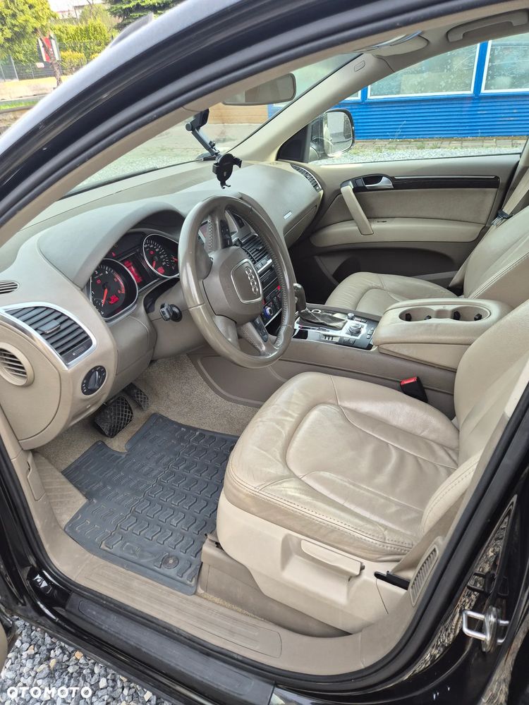 Audi Q7 3.0 TDI Quattro Tiptronic - 11