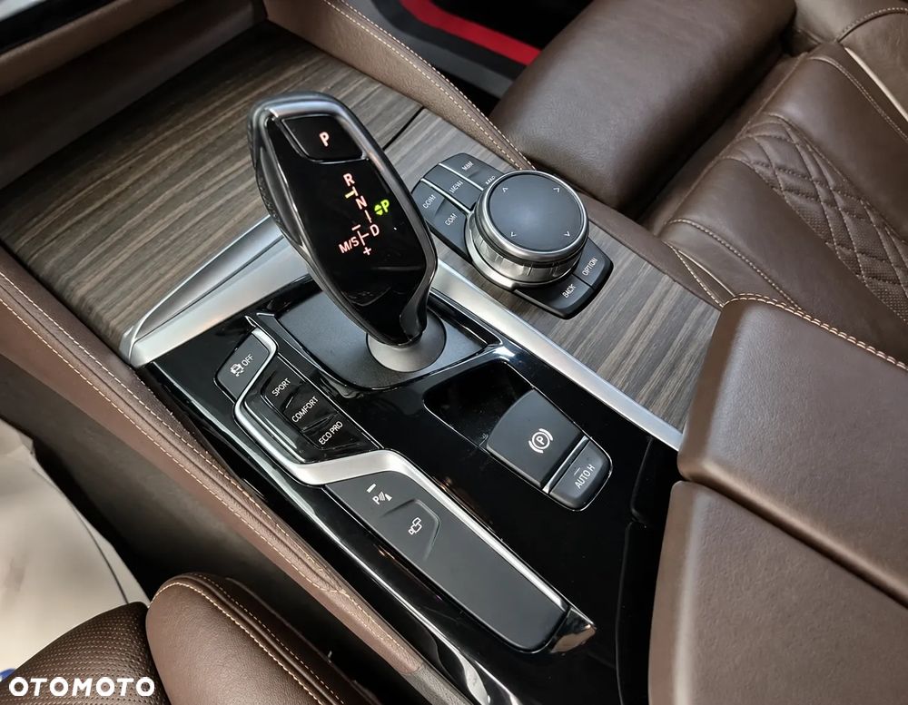 BMW Seria 5 530i M Sport sport - 11