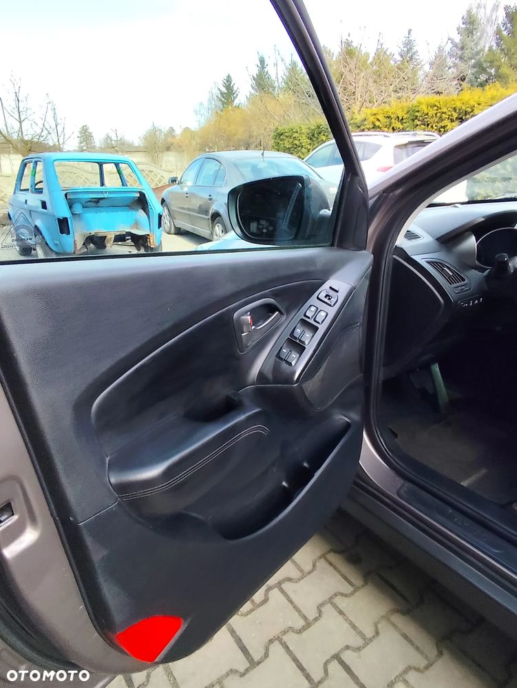 Hyundai ix35 2.0 CRDi 4WD Automatik Premium - 19