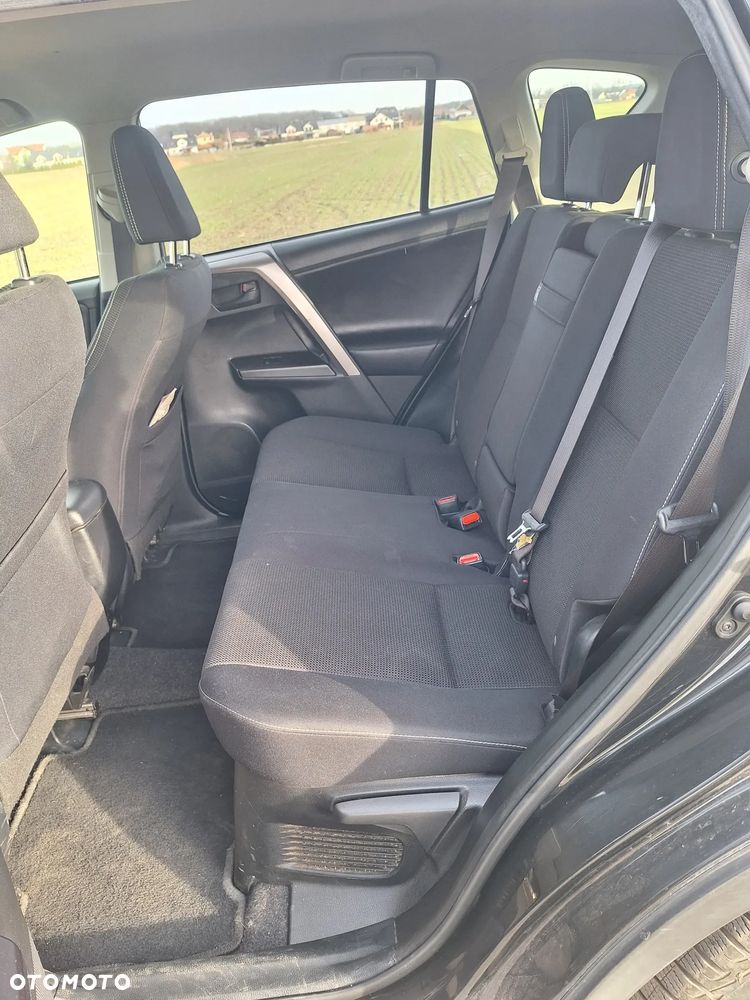 Toyota RAV4 - 12