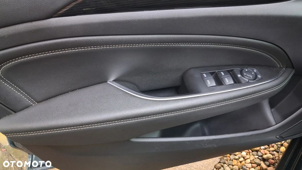 Opel Insignia 1.6 CDTI - 8