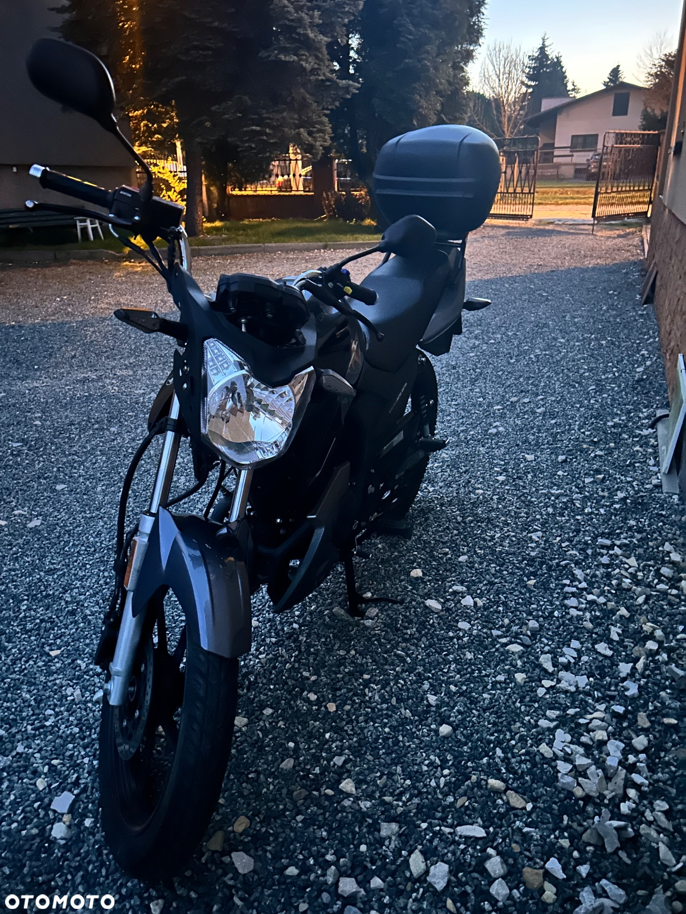 Barton B-Max - 3