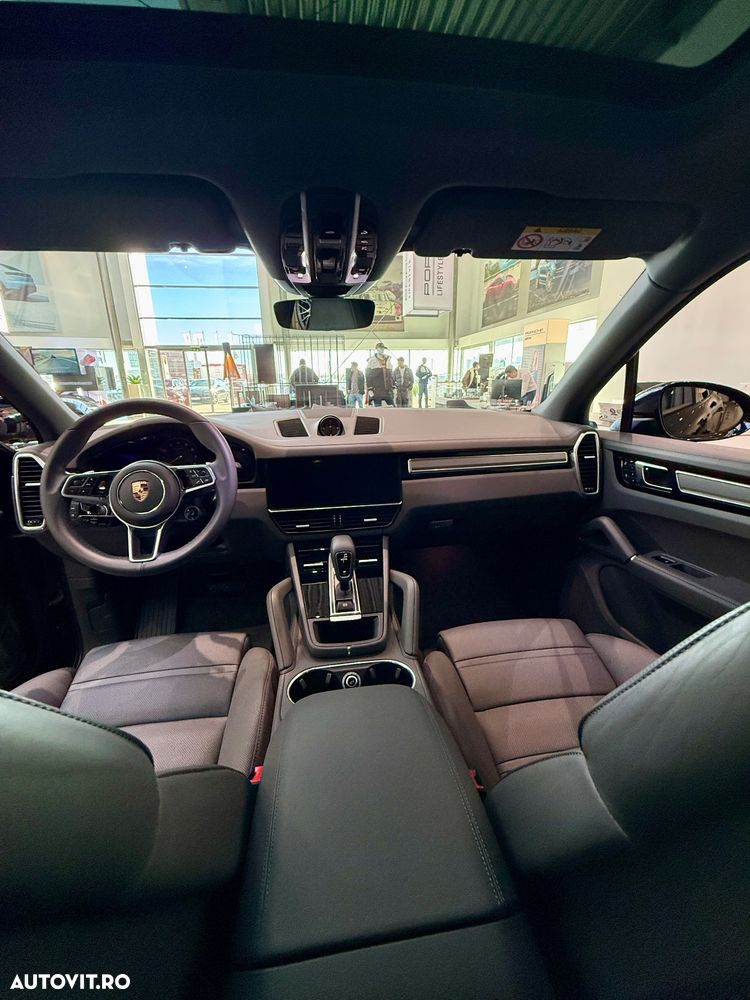 Porsche Cayenne E-Hybrid Tiptronic S - 8