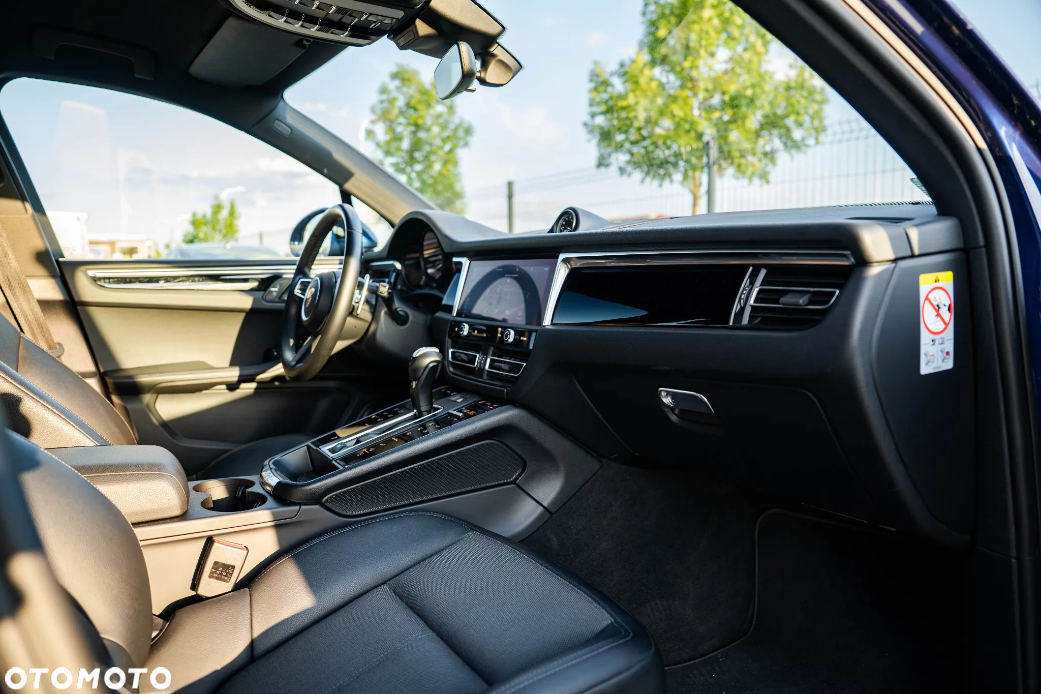 Porsche Macan Standard - 23