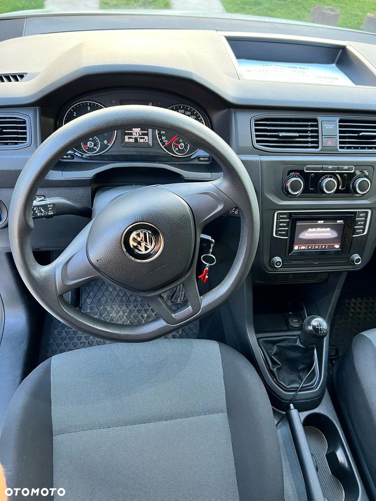 Volkswagen Caddy - 11
