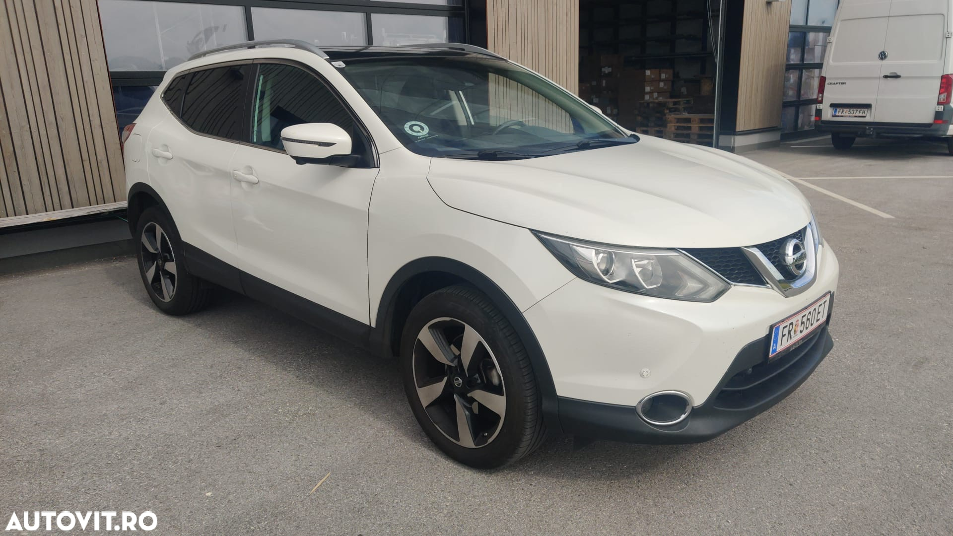 Nissan Qashqai 1.5 DCI Start/Stop N-Connecta - 2
