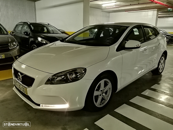 Volvo V40 2.0 D2 Momentum