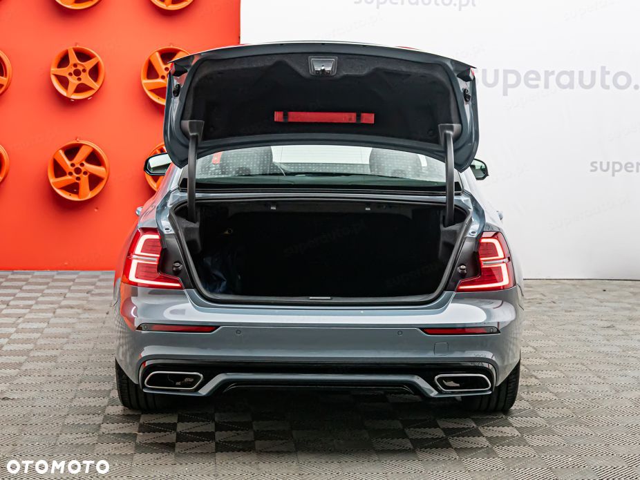 Volvo S60 - 28