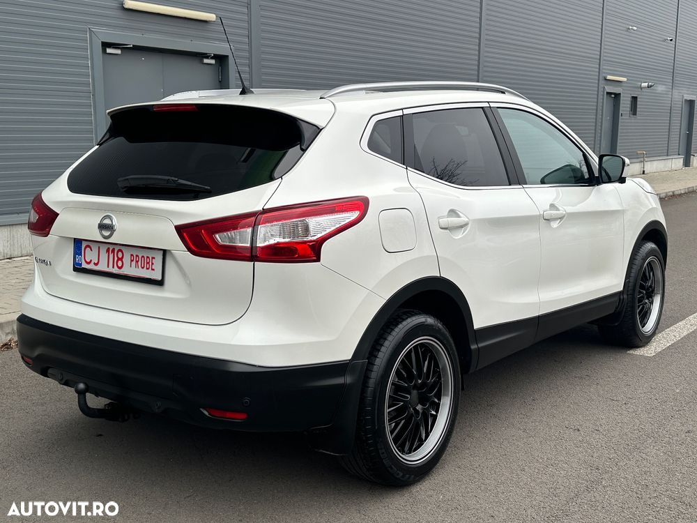 Nissan Qashqai 1.6 DIG-T TEKNA - 15