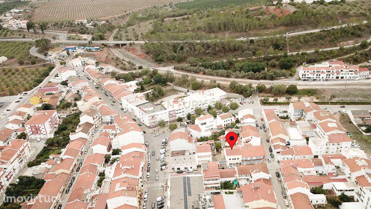 Moradia T3 em Bartolomeu de Messines c/ Loja para habitação ou investi - Grande imagem: 3/20