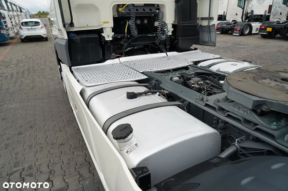 DAF XF 480 / RETARDER / KLIMA POSTOJOWA / SPACE CAB - 13