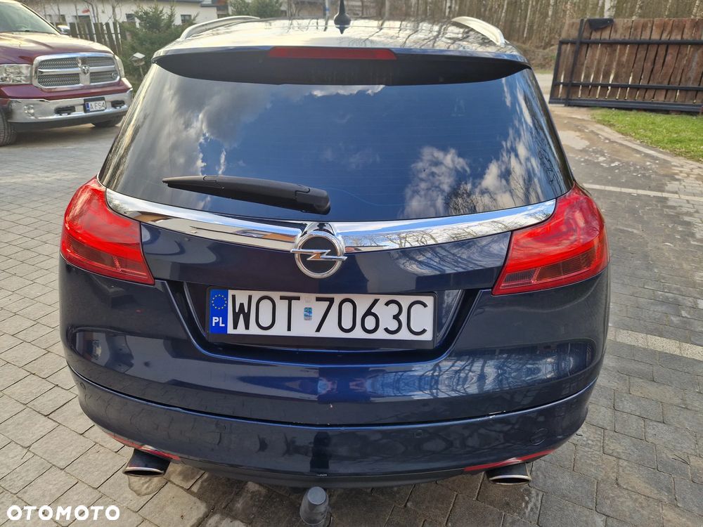 Opel Insignia 2.8 Turbo 4x4 Sport - 9