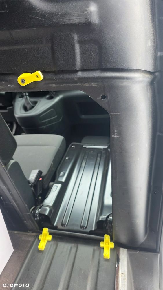 Toyota PROACE CITY - 9