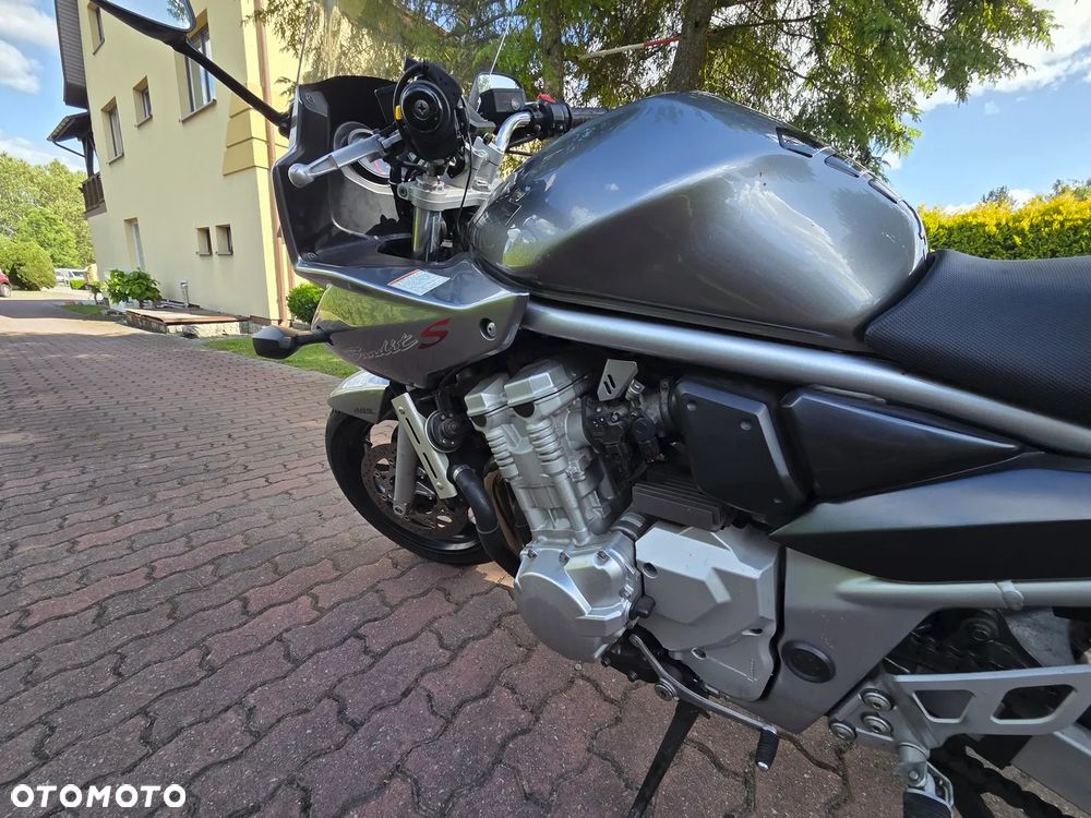 Suzuki Bandit - 11