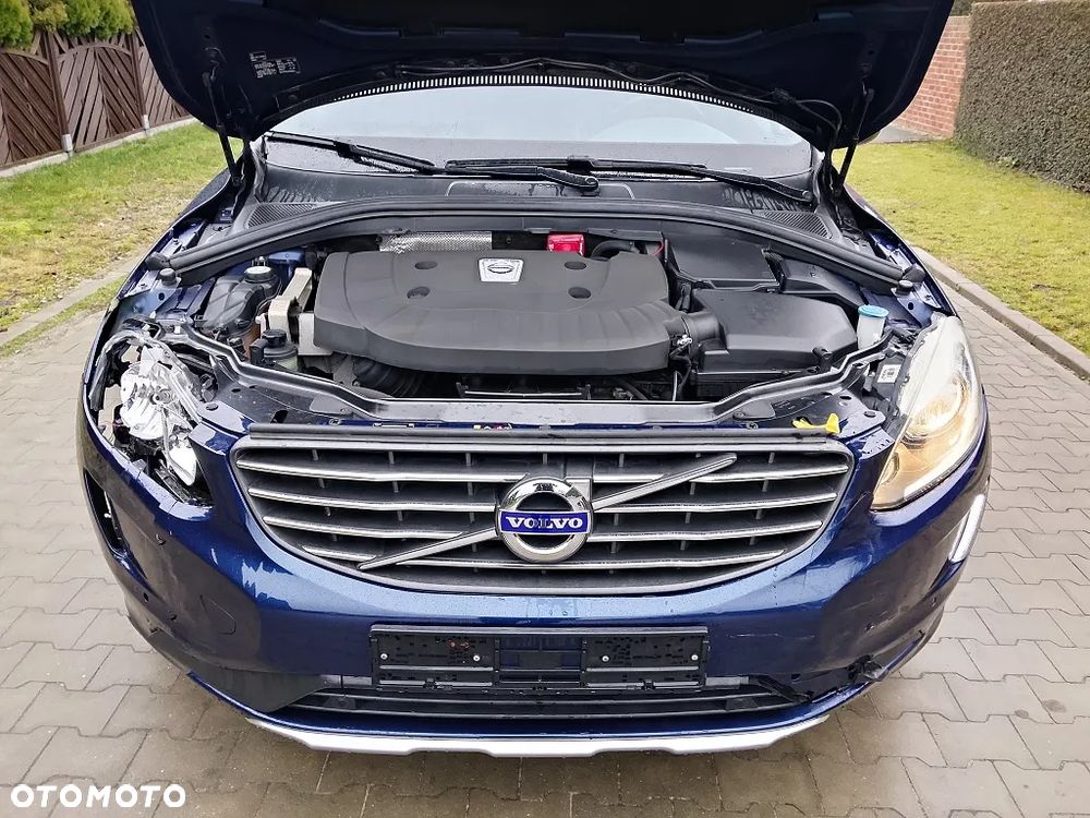 Volvo XC 60 D4 AWD Ocean Race - 9