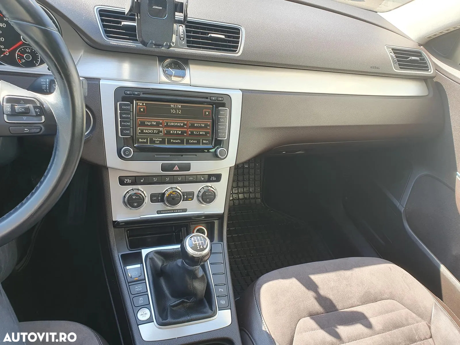 Volkswagen Passat 1.8 TSI Comfortline - 4