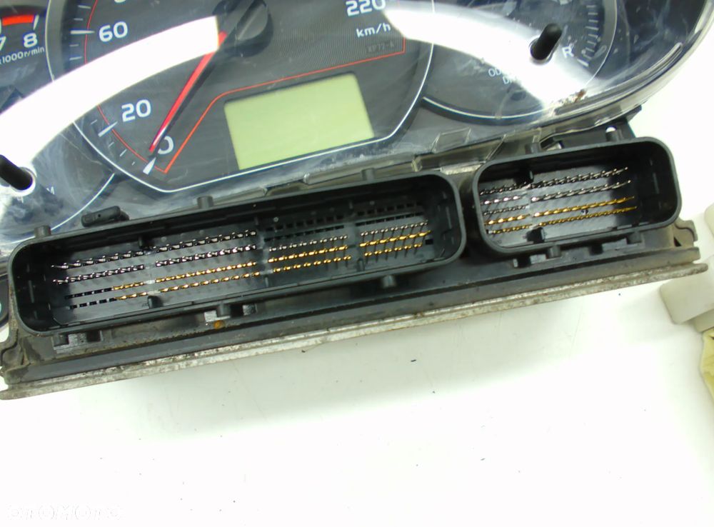 Toyota Yaris III 1.33 Zestaw Startowy Komputer Licznik Stacyjka - 3