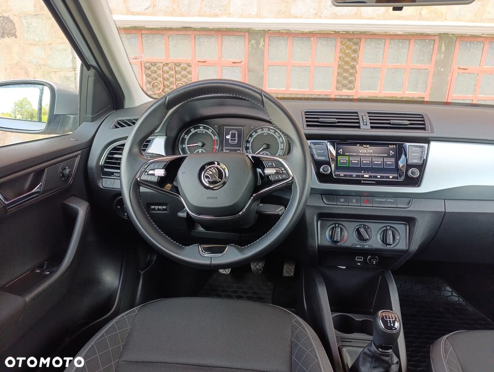 Skoda Fabia 1.0 TSI Ambition - 25