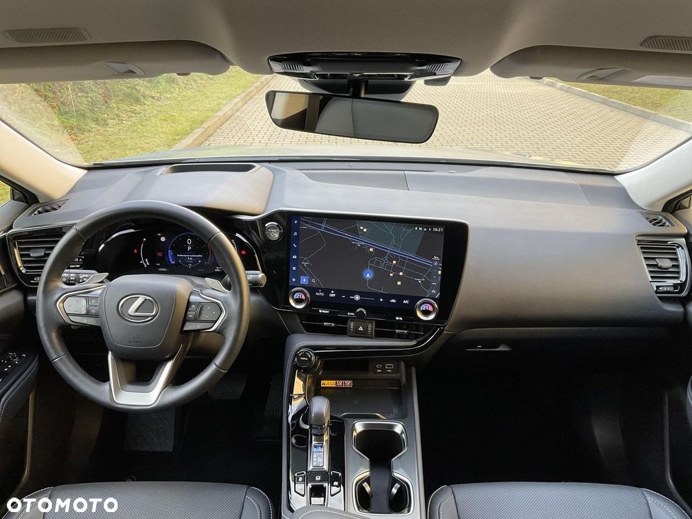 Lexus NX 350h Prestige AWD - 9