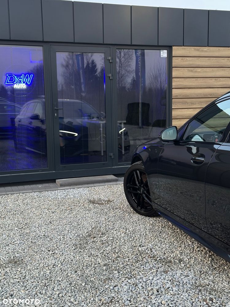 Mercedes-Benz Klasa C 300 de 9G-TRONIC AMG Line - 32