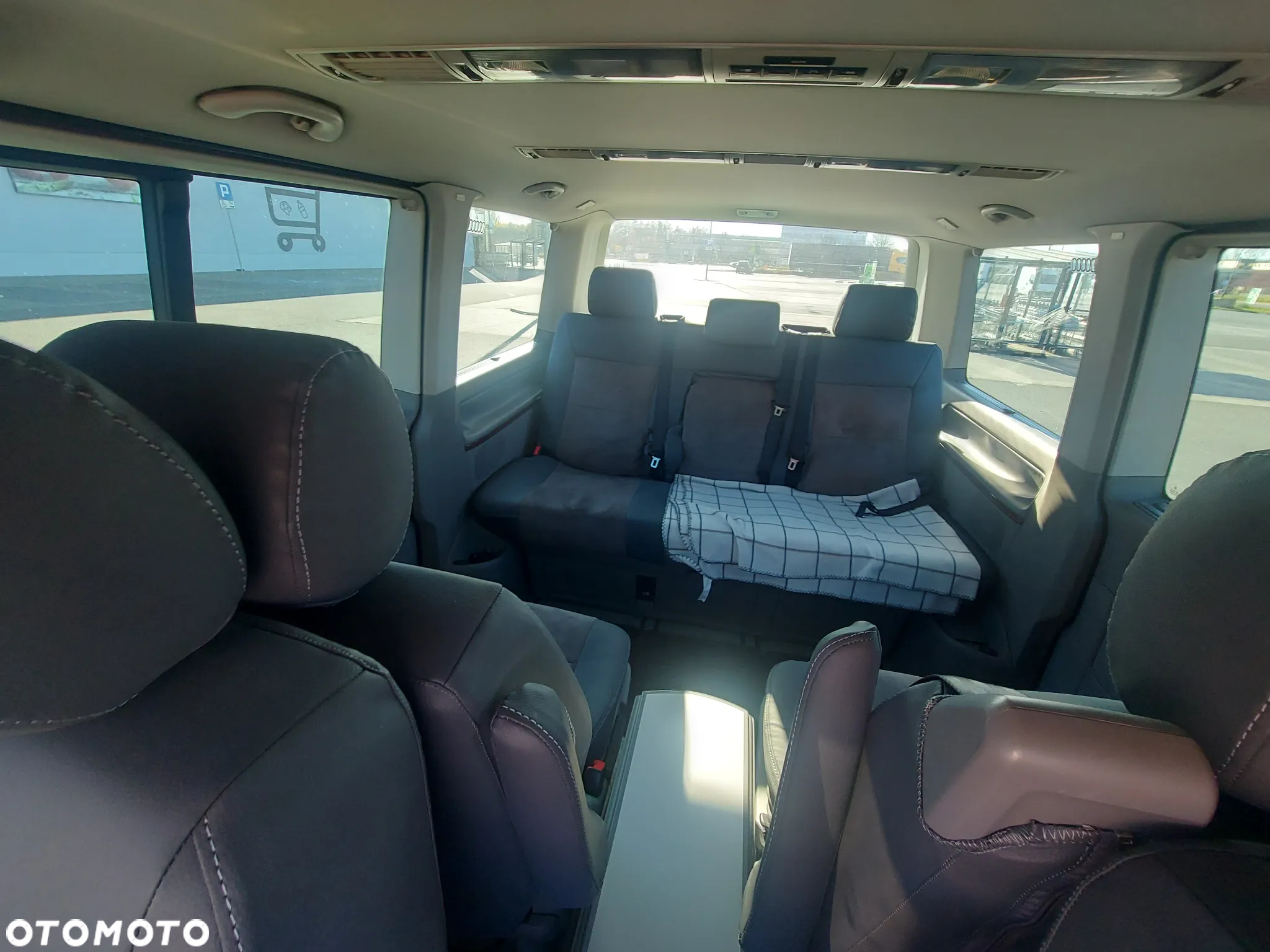 Volkswagen Multivan TDI L1 Highline - 11