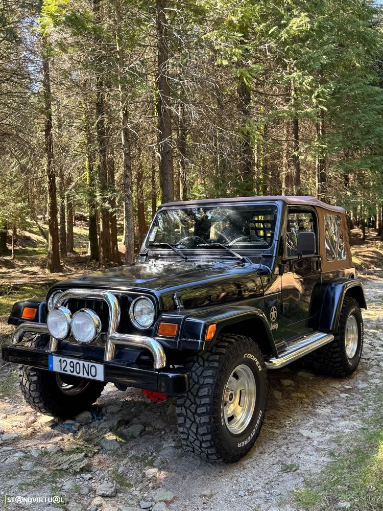 Jeep Wrangler 2.5 Sport Hard Top - 6