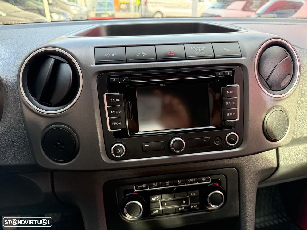 VW Amarok 2.0 TDi CD High. CM IP 4Motion - 12