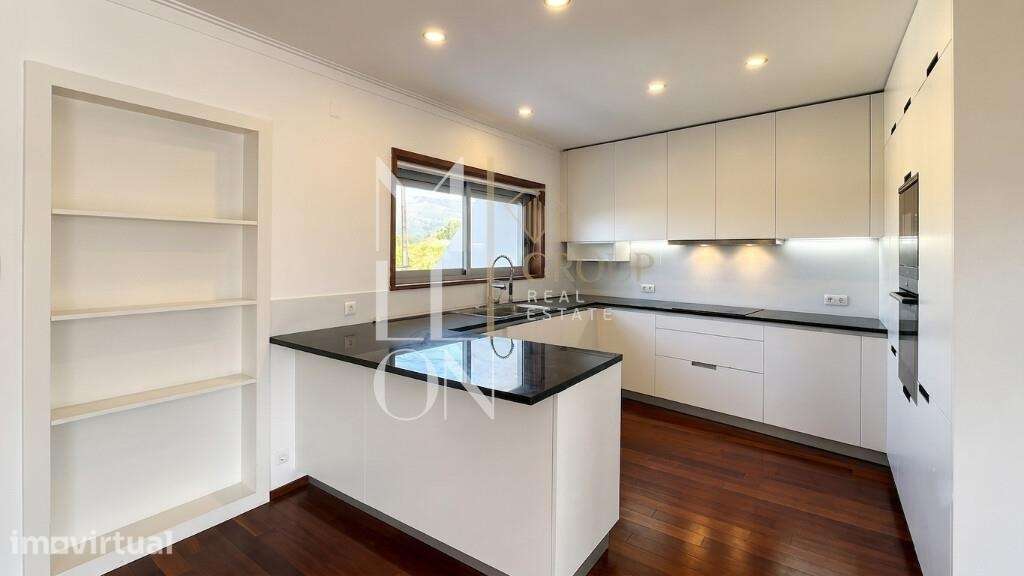 Moradia T3 com Piscina e Vista Rio | Condomínio Exclusivo em Gondarém - Grande imagem: 4/19