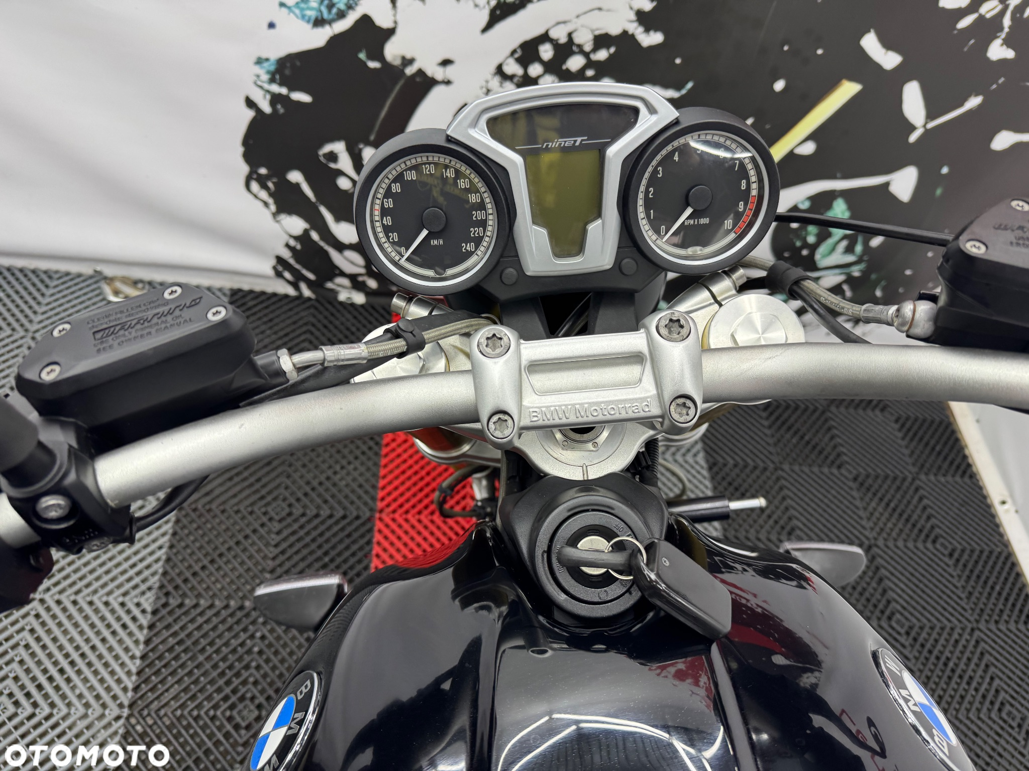 BMW R - 25
