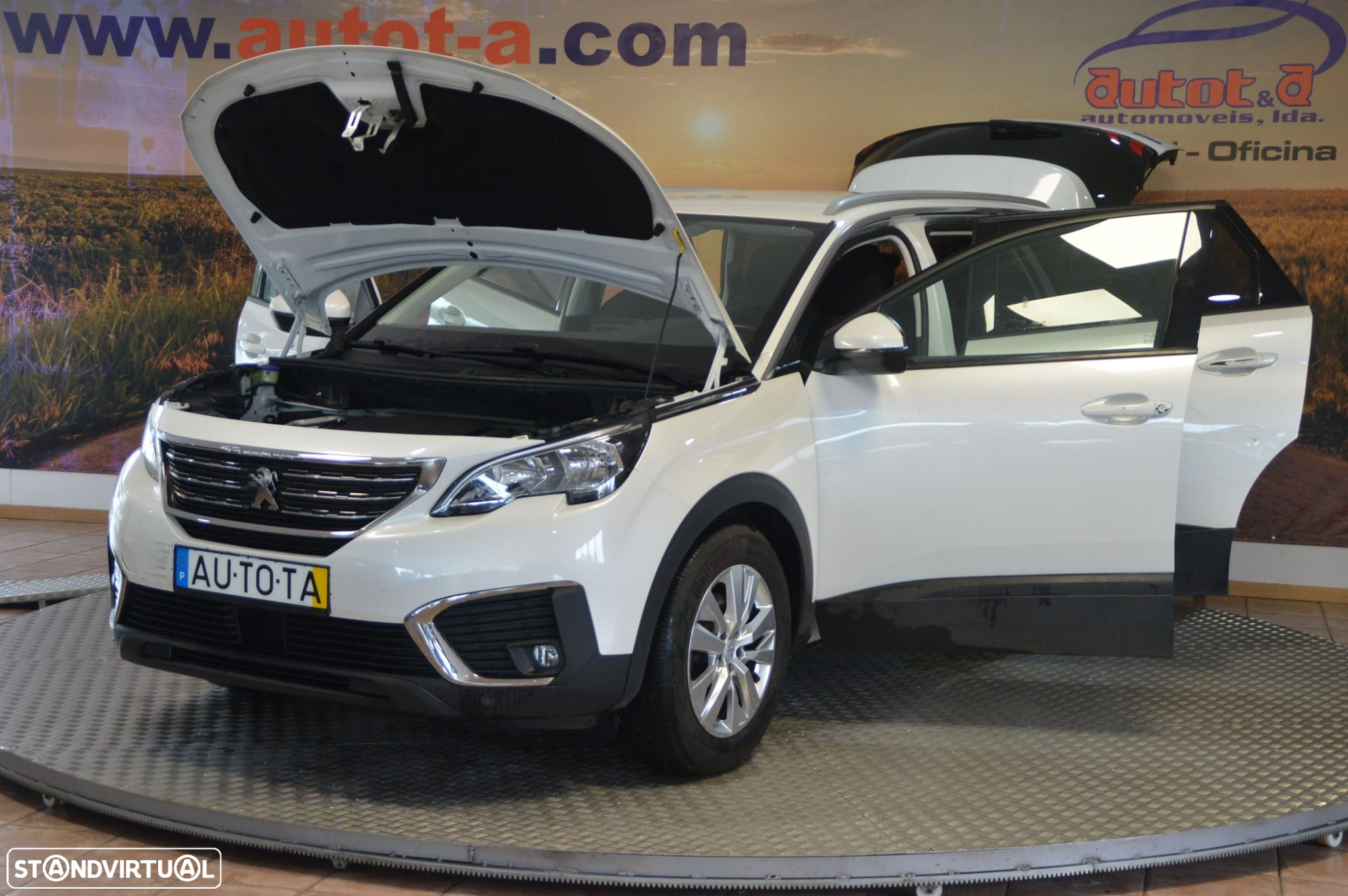 Peugeot 5008 1.2 PureTech Allure EAT6 - 9