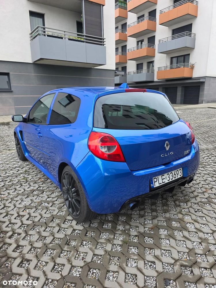 Renault Clio 2.0 16V Sport - 7