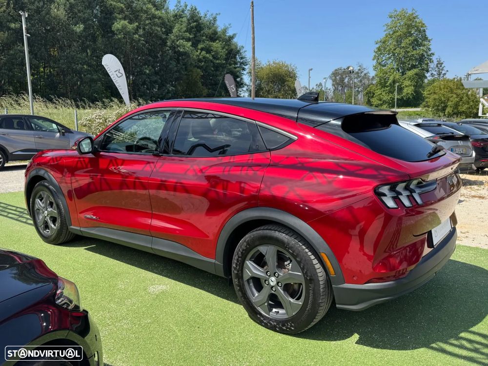 Ford Mustang Mach-E Alargada - 5