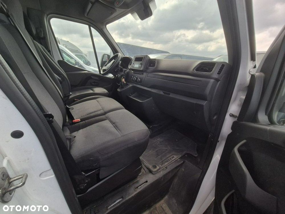Renault Master - 16