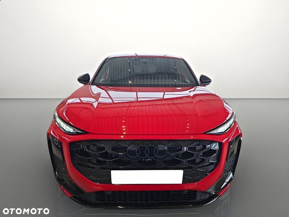 Audi Q3 TFSI mHEV 110 kW S tronic - 2