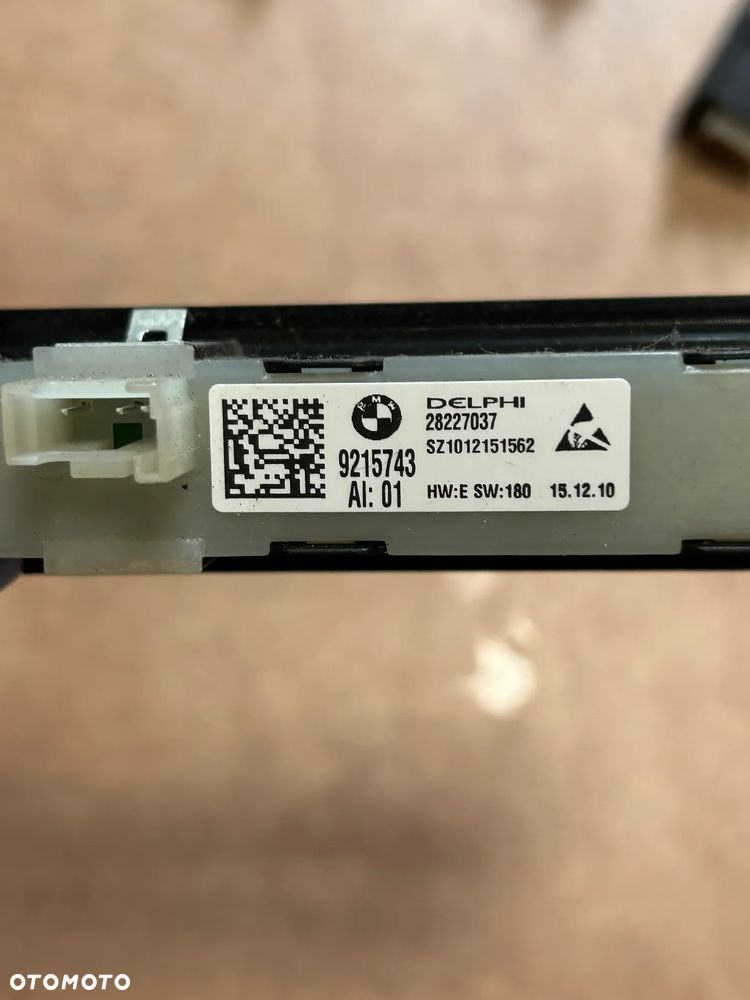 PANEL FOTELA PAMIĘCI BMW F01 F02 F07 9215743 - 3