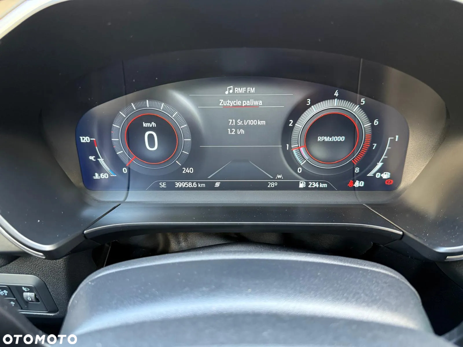 Ford Kuga 1.5 EcoBoost FWD Titanium - 20