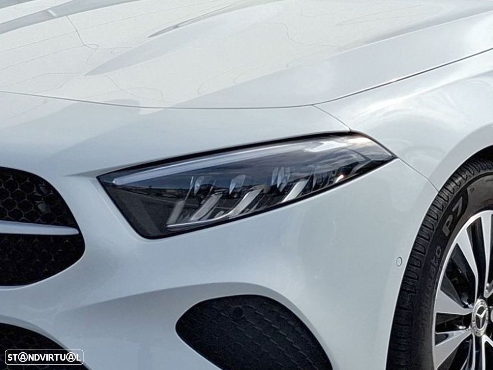 Mercedes-Benz A 200 Style Plus Aut. - 3