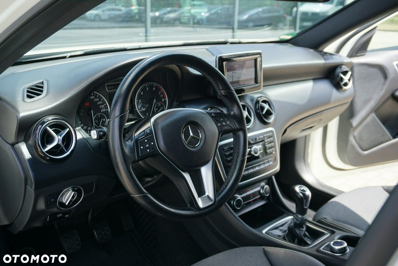 Mercedes-Benz Klasa A 180 (BlueEFFICIENCY) Urban - 12