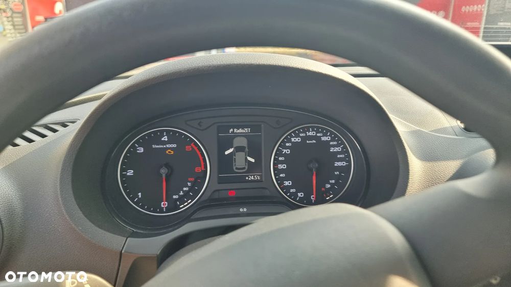 Audi A3 Sportback 1.6 TDI ultra Attraction - 18