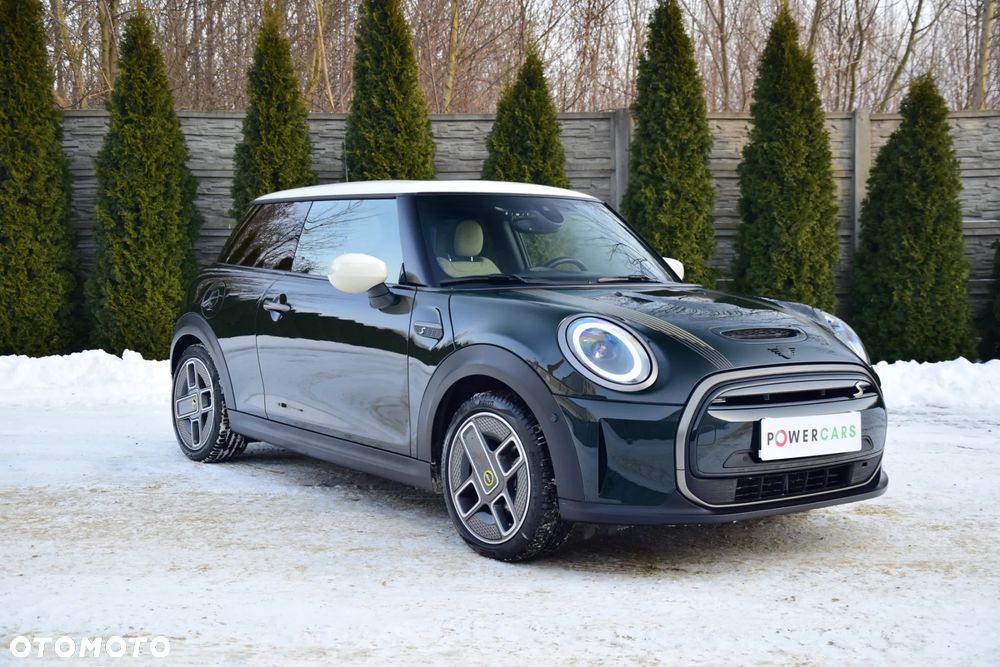 MINI Cooper SE Resolute Edition - 9